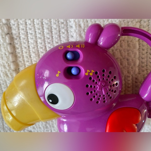 Fisher Price Rainforest Musical Toucan Bird - Picture 5 of 10